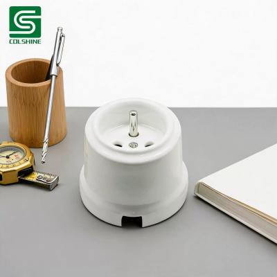 China OEM Vintage Ceramic French Socket with Retro Porcelain Finish for Authentic European Style Wall and Surface Lighting Hersteller